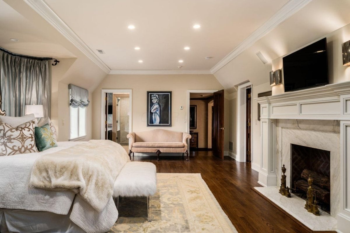 8,416 Sq. Ft. Mansion in Columbus, OR ($3,999,000)