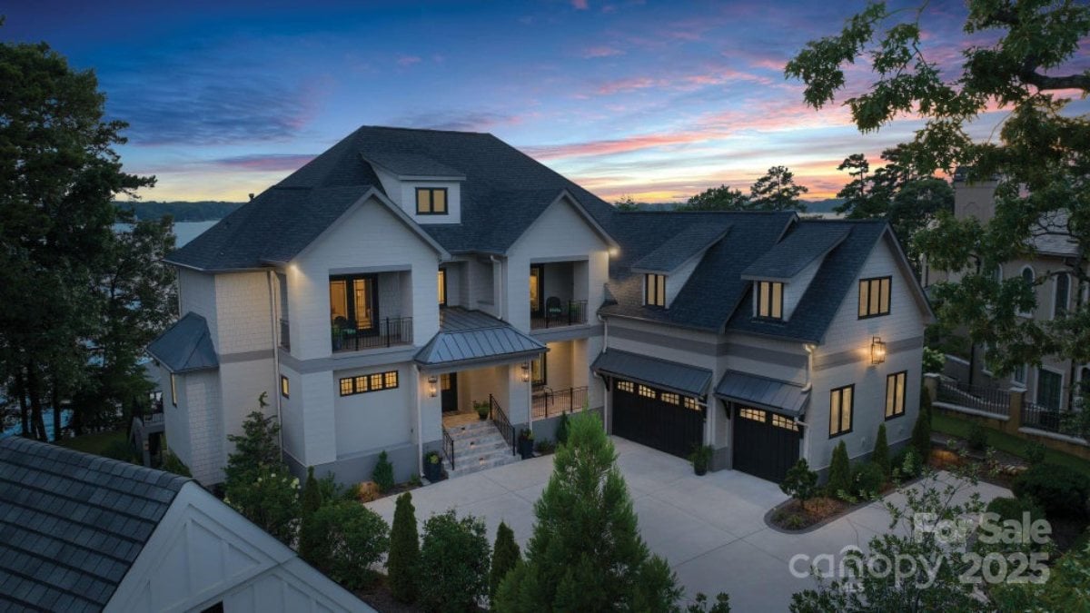 6,586 Sq. Ft. Mansion in Cornelius, NC ($7,850,000)