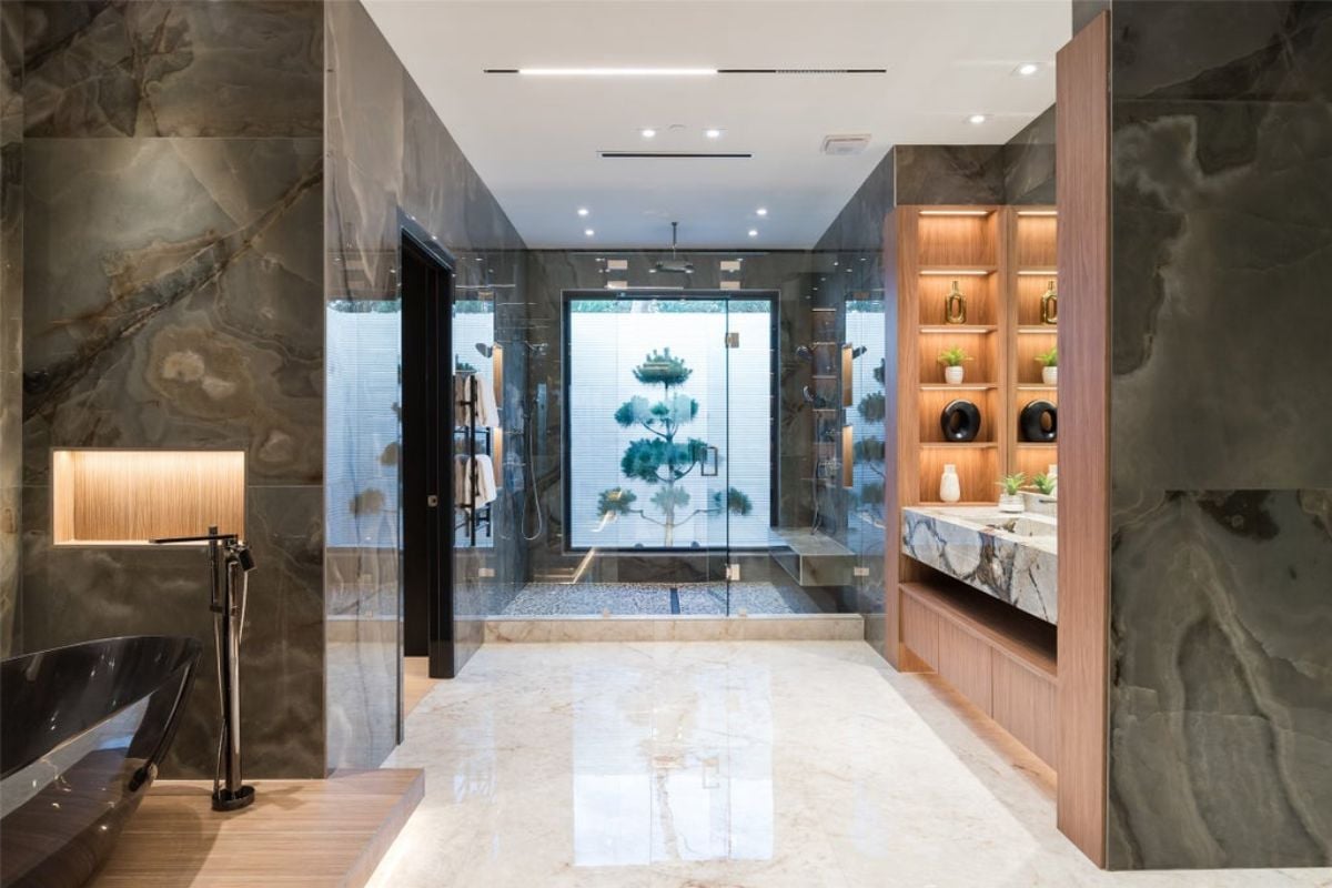 8,471 Sq. Ft. Mansion in Dallas, TX ($9,500,000)