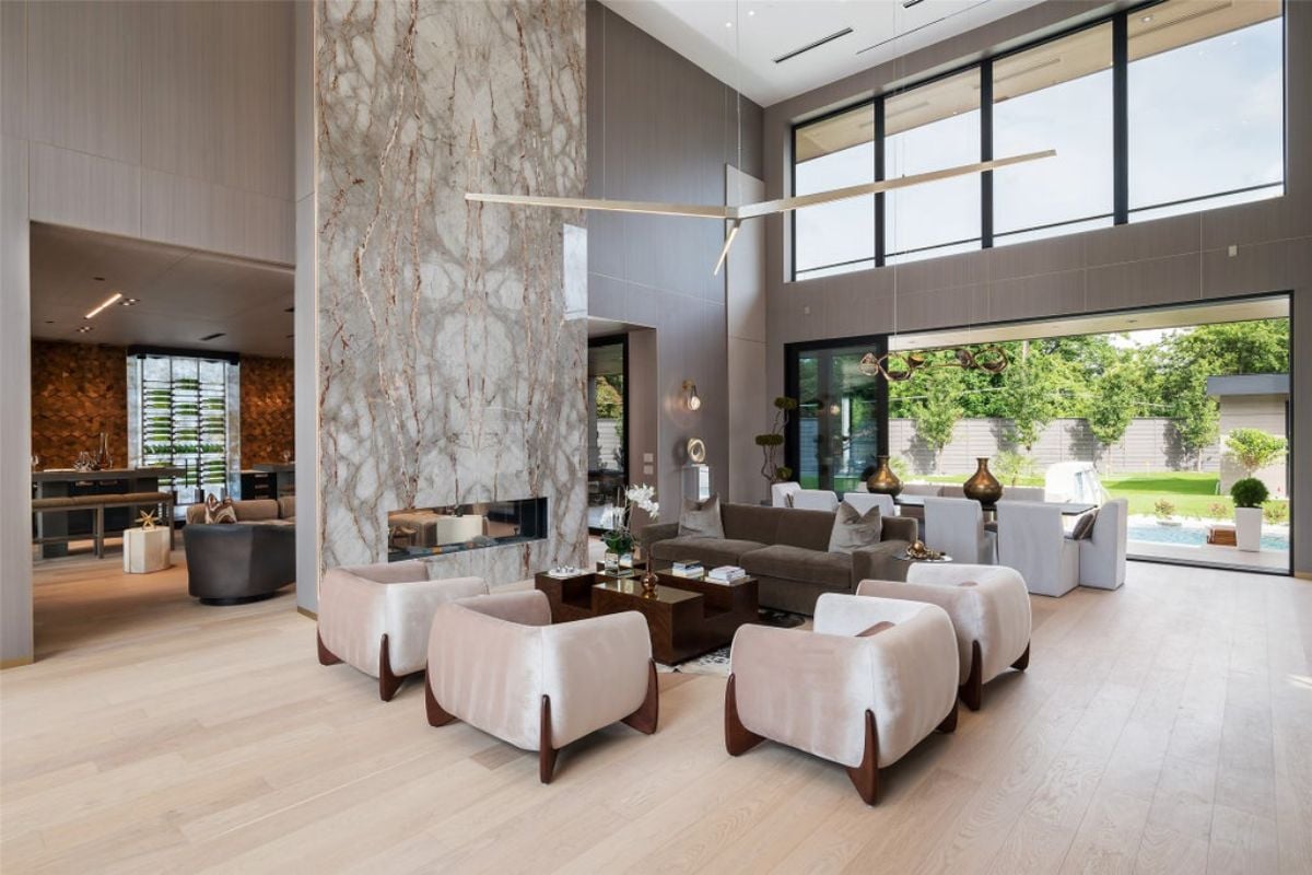 8,471 Sq. Ft. Mansion in Dallas, TX ($9,500,000)