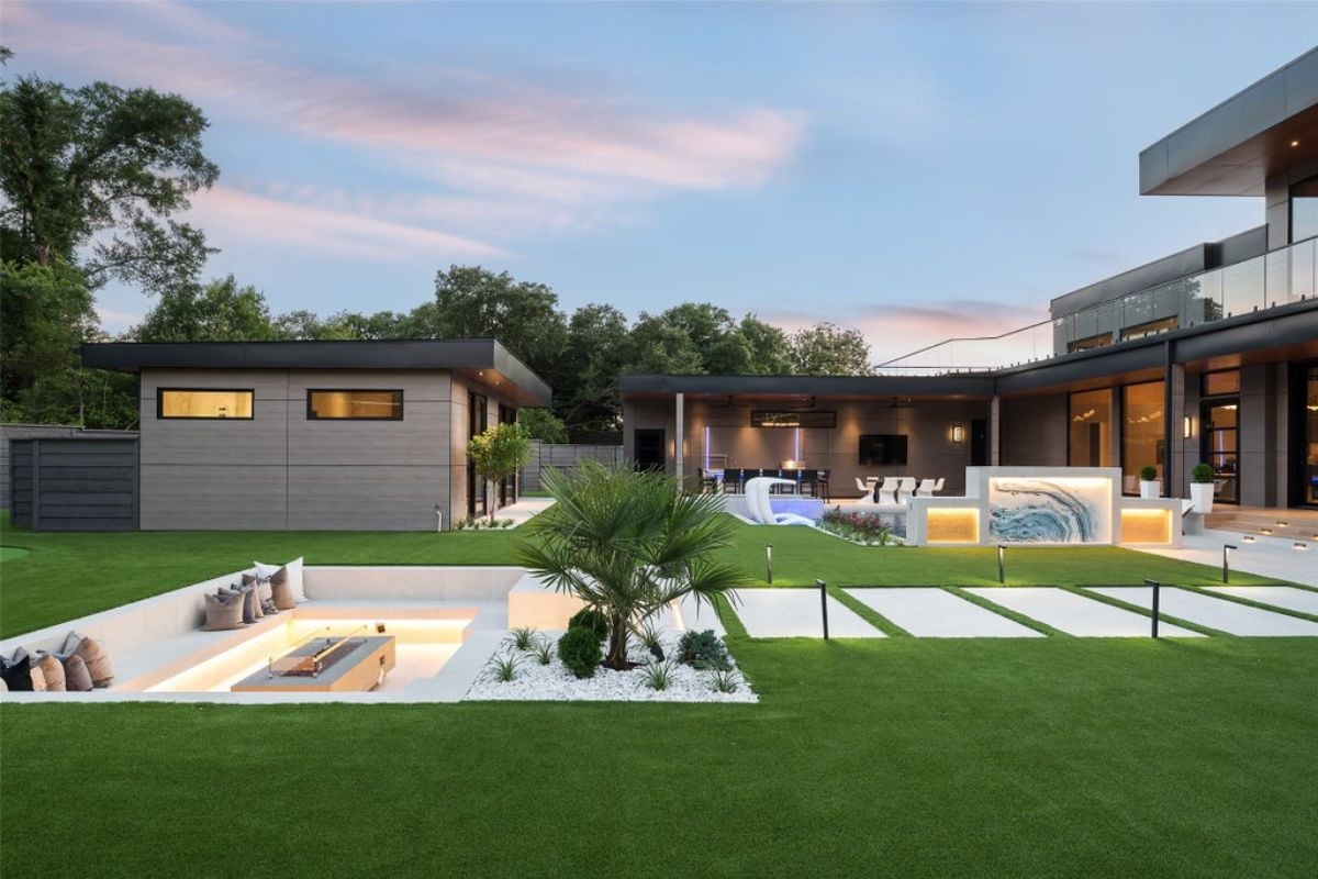 8,471 Sq. Ft. Mansion in Dallas, TX ($9,500,000)