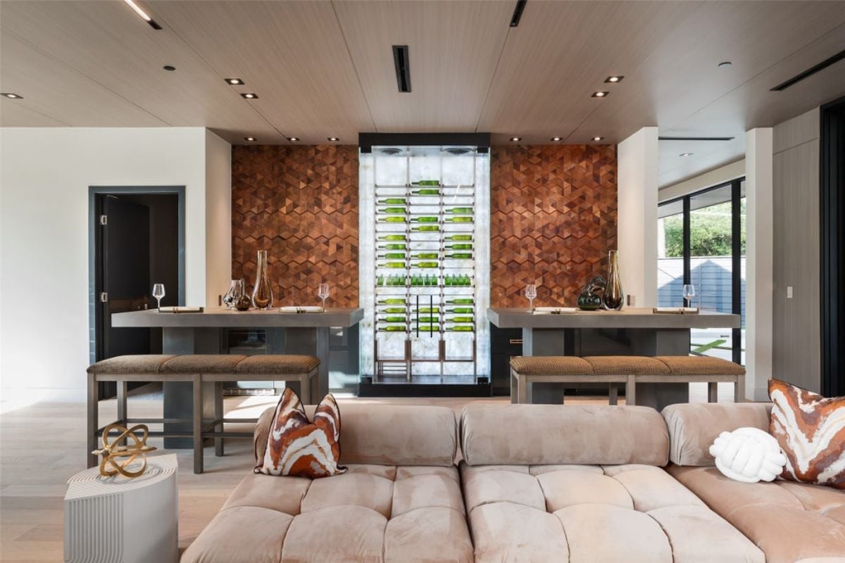 8,471 Sq. Ft. Mansion in Dallas, TX ($9,500,000)