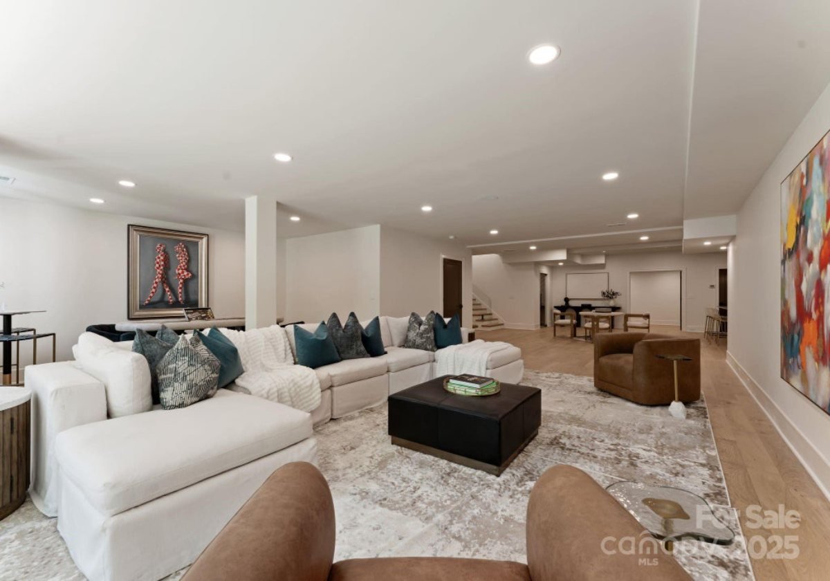 9,570 Sq. Ft. Mansion in Davidson, NC ($8,195,000)