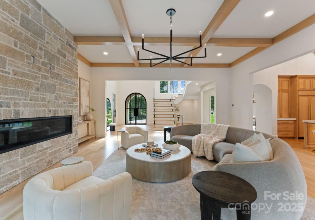 9,570 Sq. Ft. Mansion in Davidson, NC ($8,195,000)