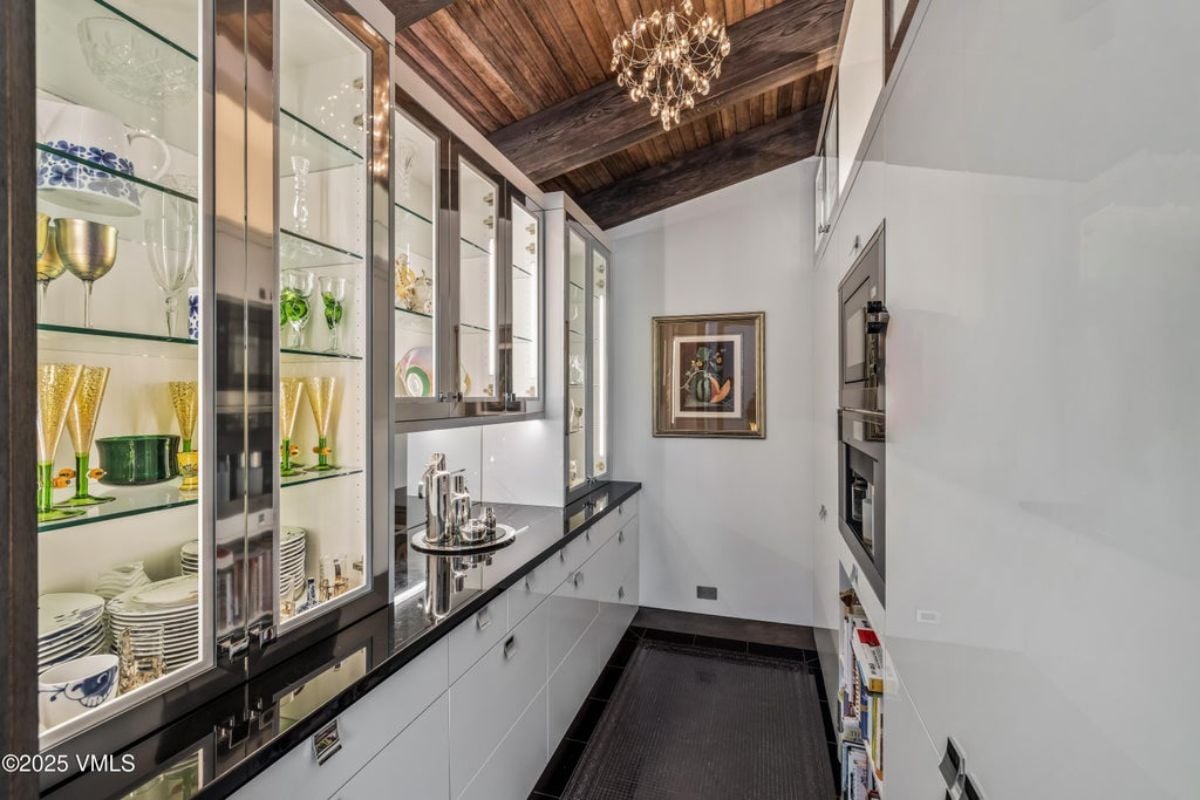 7,297 Sq. Ft. Mansion in Edwards, CO ($13,200,000)