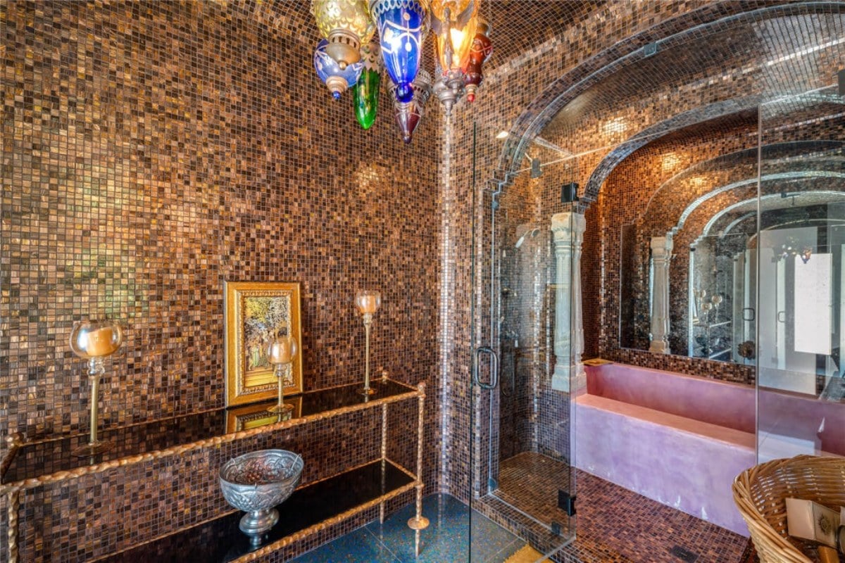6,032 Sq. Ft. Mansion in Highland Park, TX ($7,950,000)