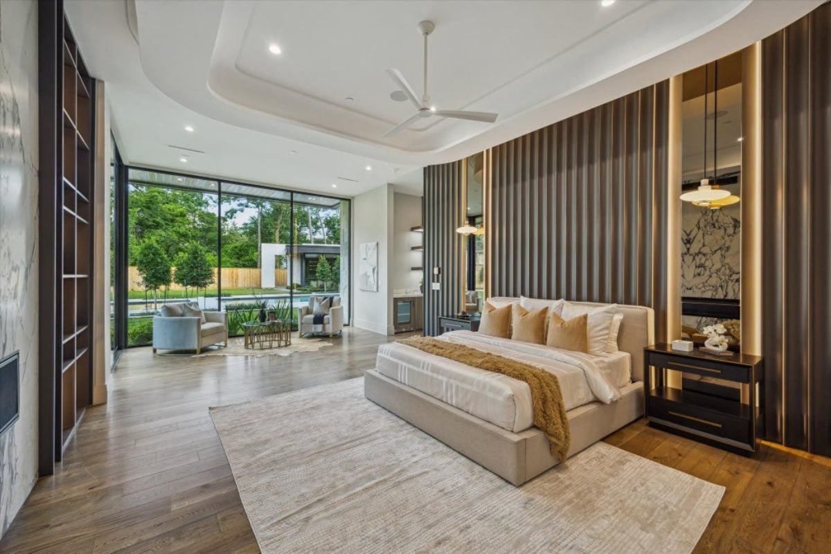 12,145 Sq. Ft. Mansion in Houston, TX ($10,500,000)