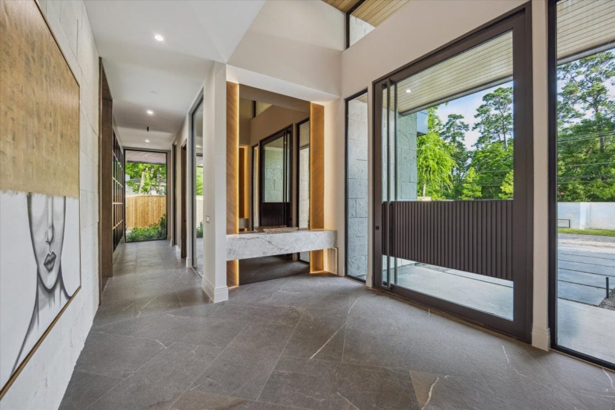 12,145 Sq. Ft. Mansion in Houston, TX ($10,500,000)