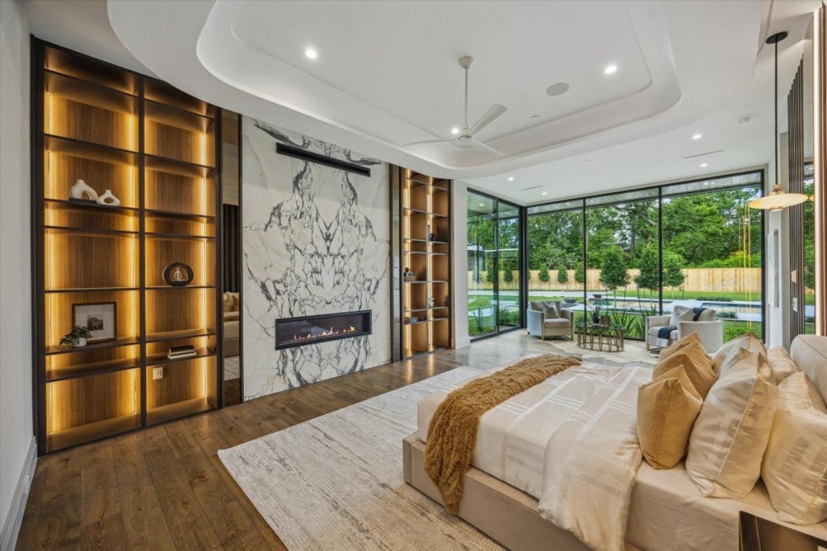 12,145 Sq. Ft. Mansion in Houston, TX ($10,500,000)