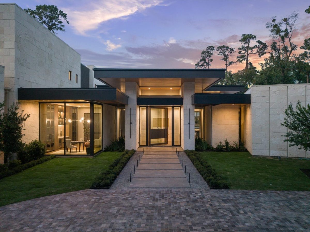 12,145 Sq. Ft. Mansion in Houston, TX ($10,500,000)