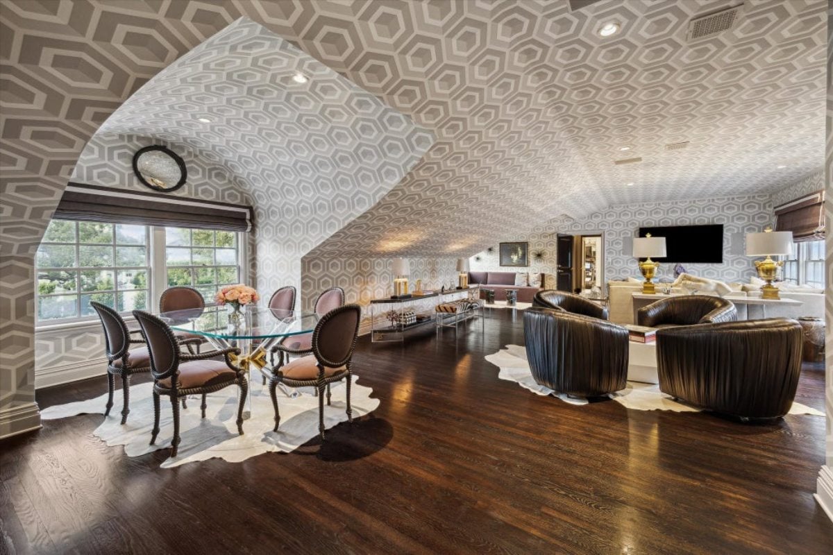 11,274 Sq. Ft. Mansion in Houston, TX ($15,995,000)