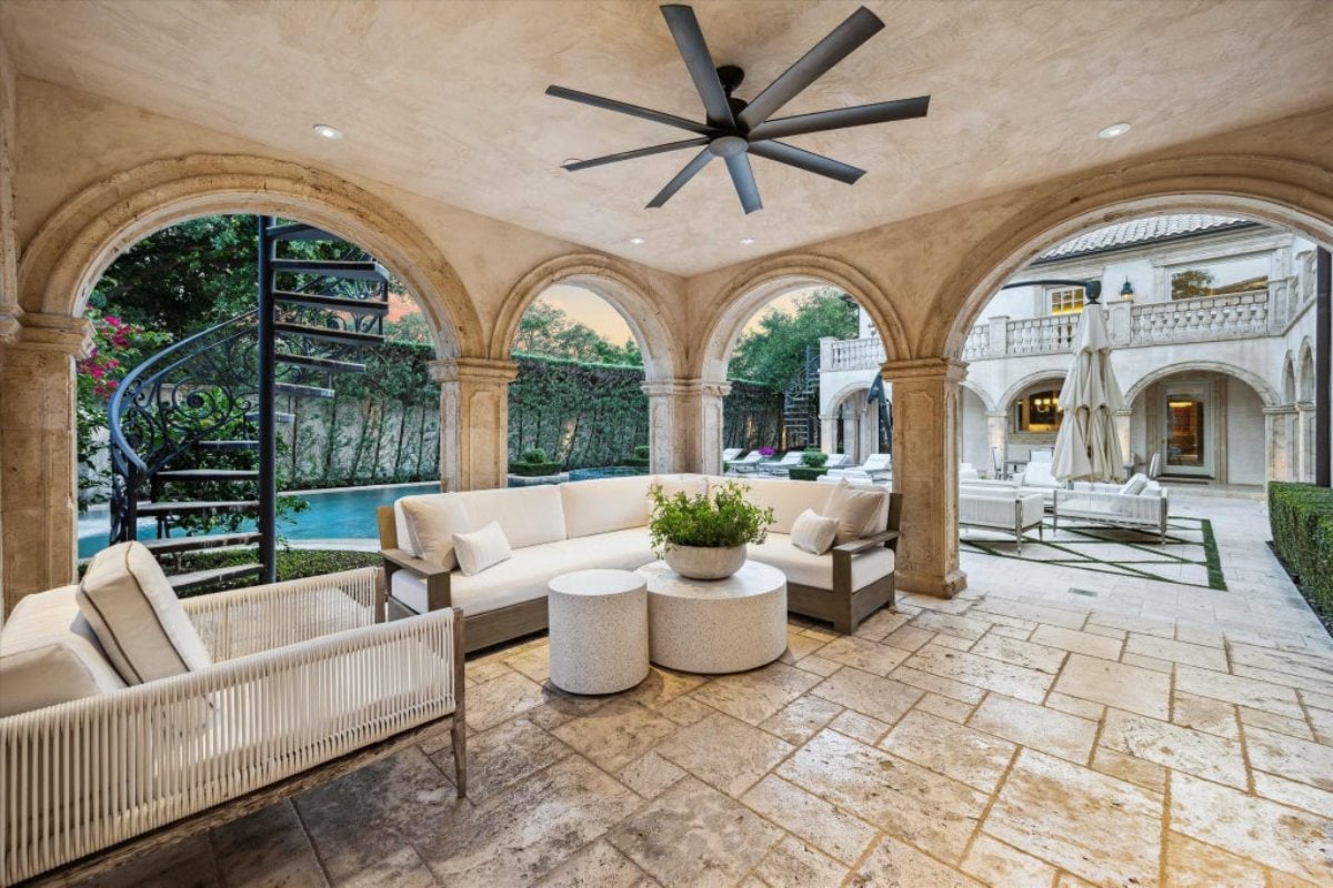 11,274 Sq. Ft. Mansion in Houston, TX ($15,995,000)
