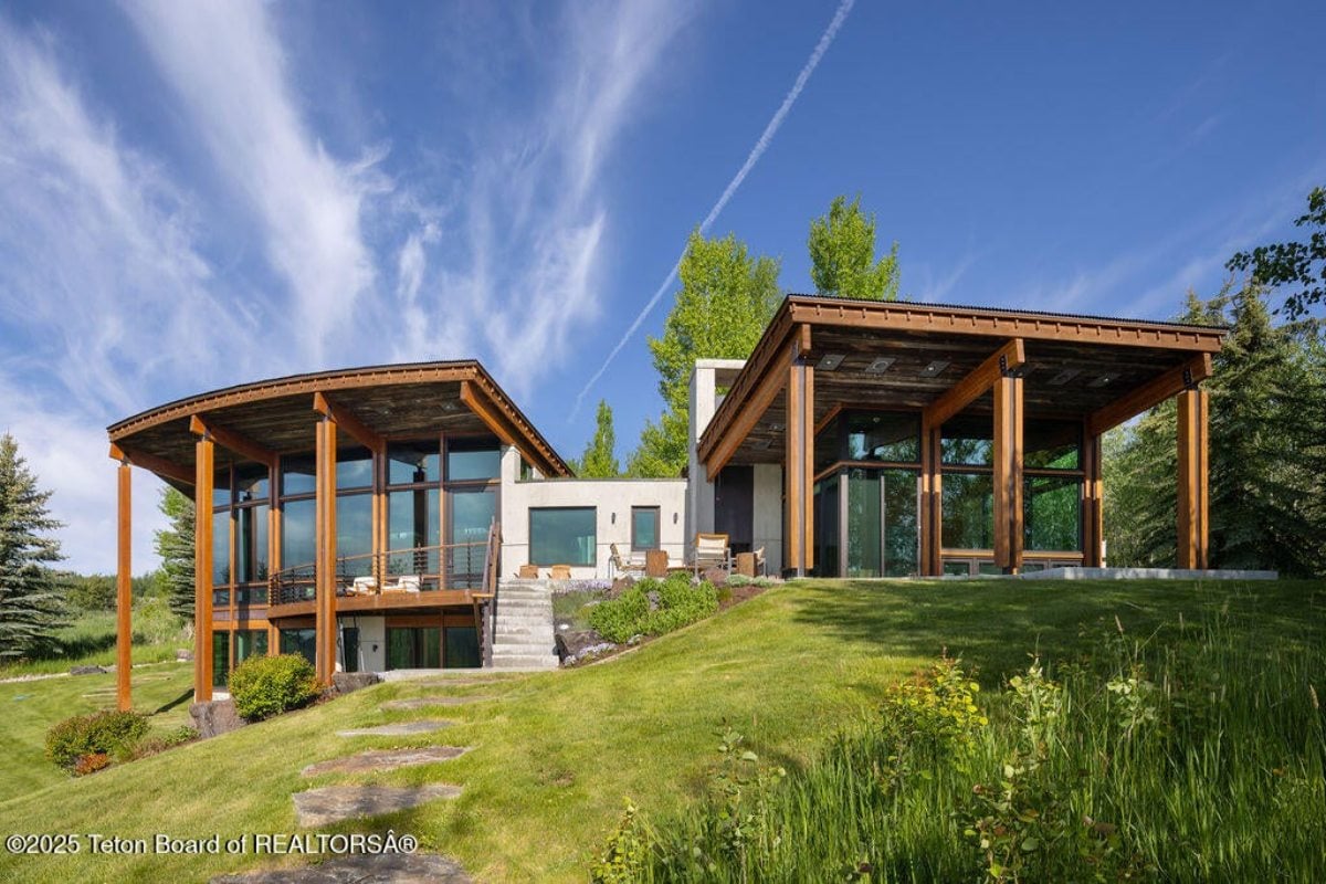 4,777 Sq. Ft. Mansion in Jackson, WY ($11,850,000)