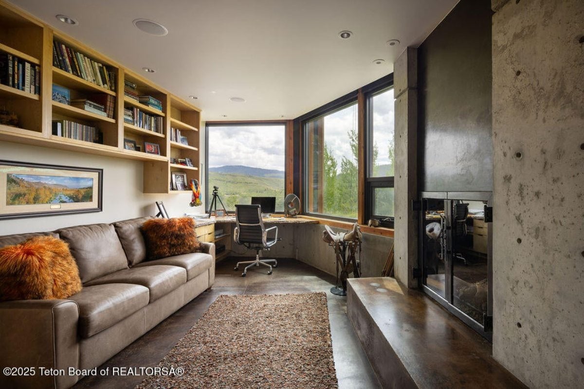 4,777 Sq. Ft. Mansion in Jackson, WY ($11,850,000)