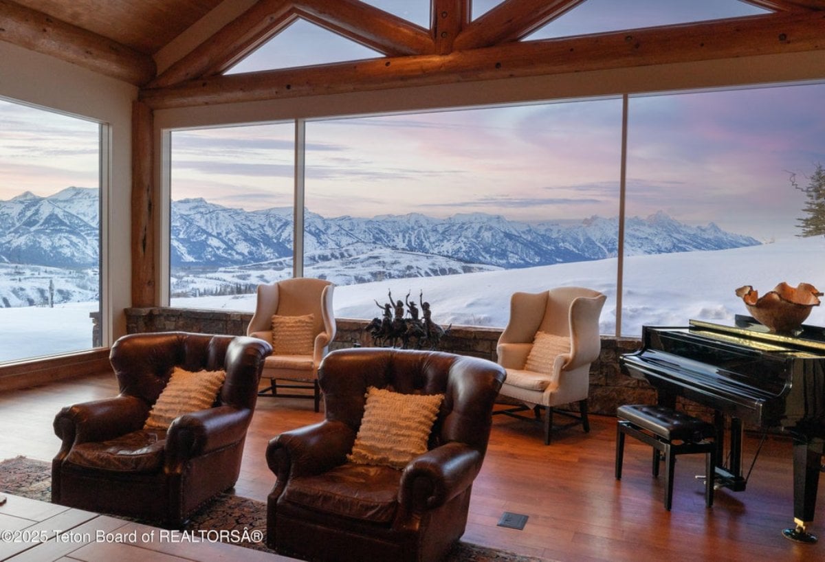 8,237 Sq. Ft. Mansion in Jackson, WY ($23,500,000)