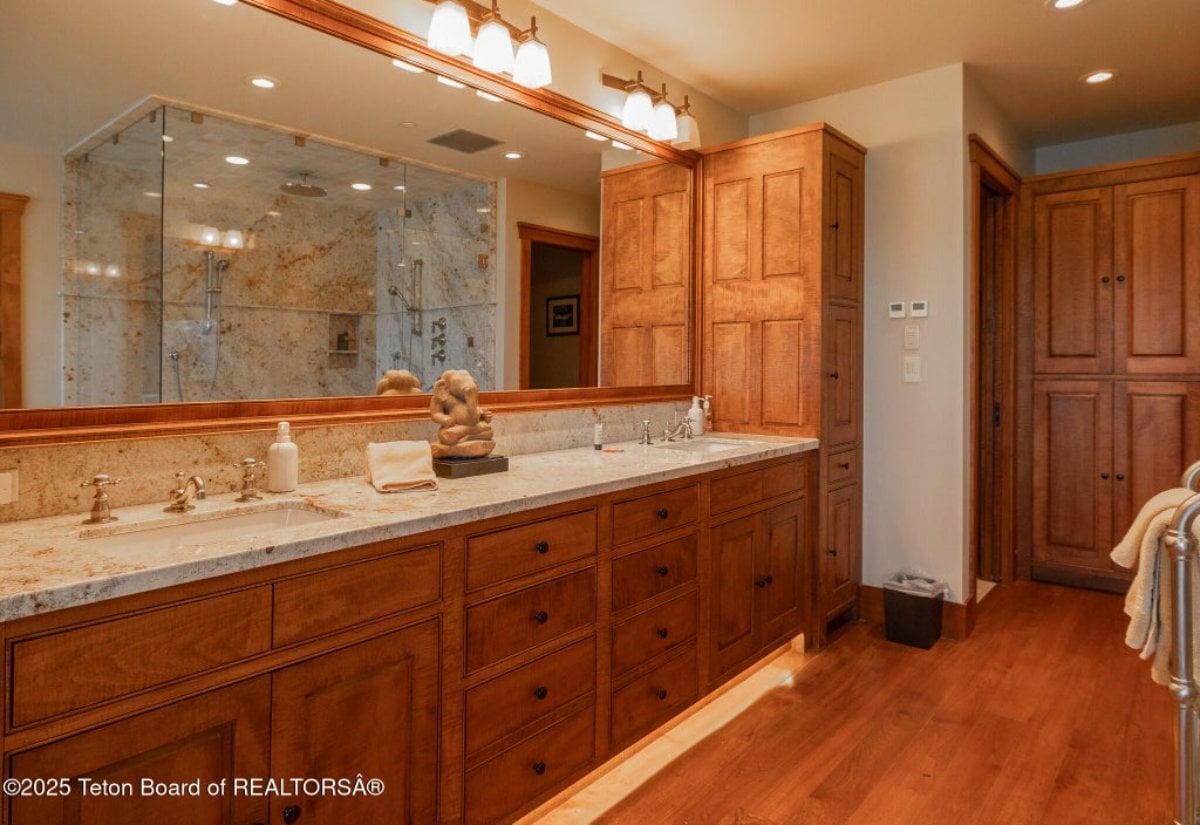 8,237 Sq. Ft. Mansion in Jackson, WY ($23,500,000)