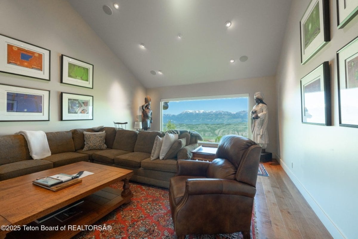 8,237 Sq. Ft. Mansion in Jackson, WY ($23,500,000)