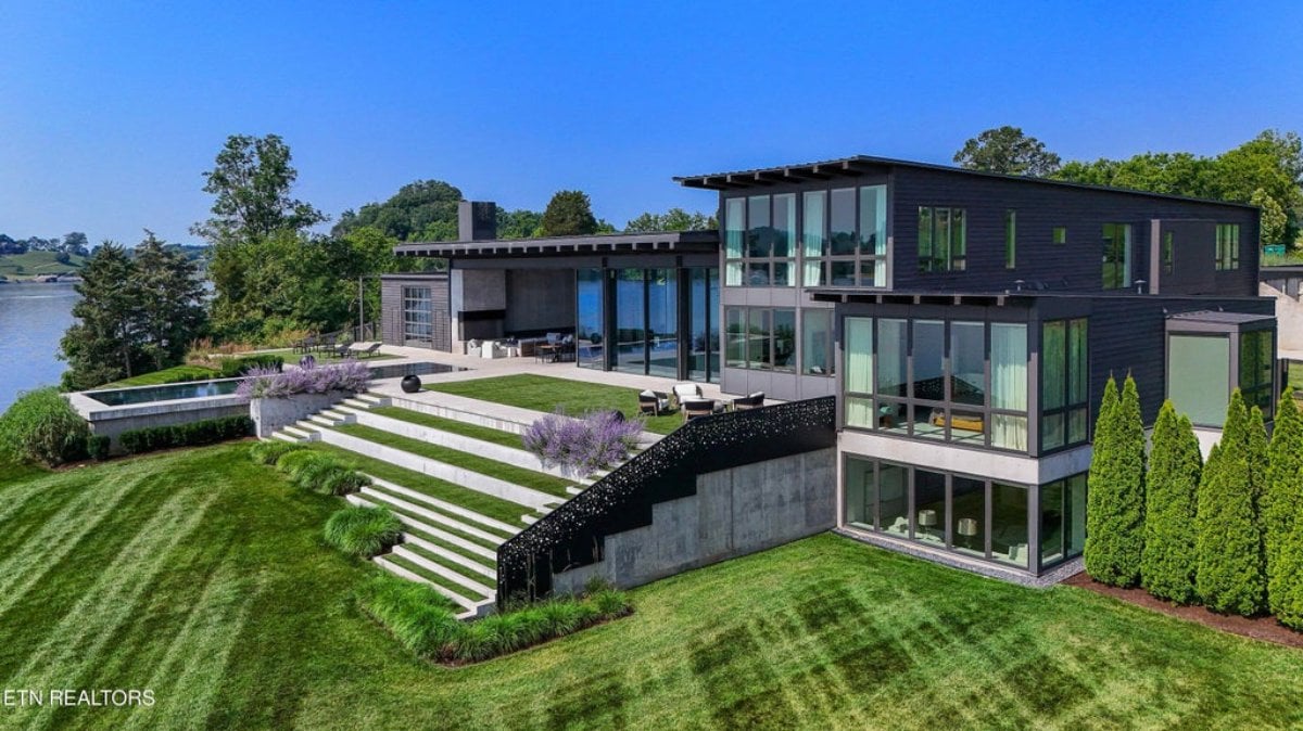 6,772 Sq. Ft. Mansion in Knoxville, TN ($9,950,000)