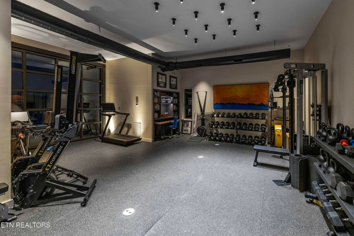 6,772 Sq. Ft. Mansion in Knoxville, TN ($9,950,000)