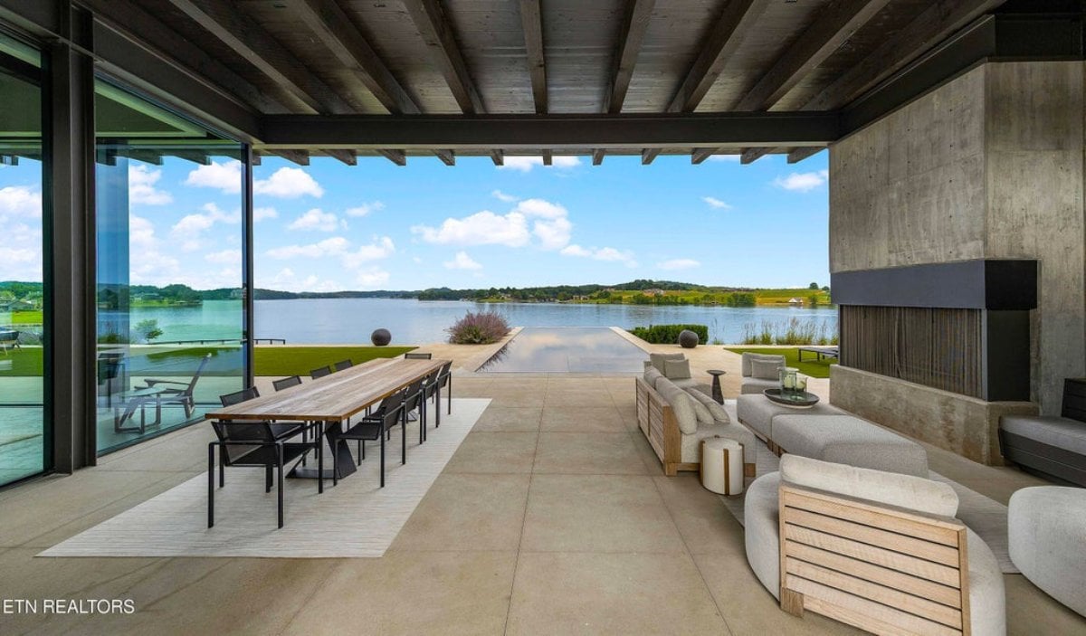 6,772 Sq. Ft. Mansion in Knoxville, TN ($9,950,000)