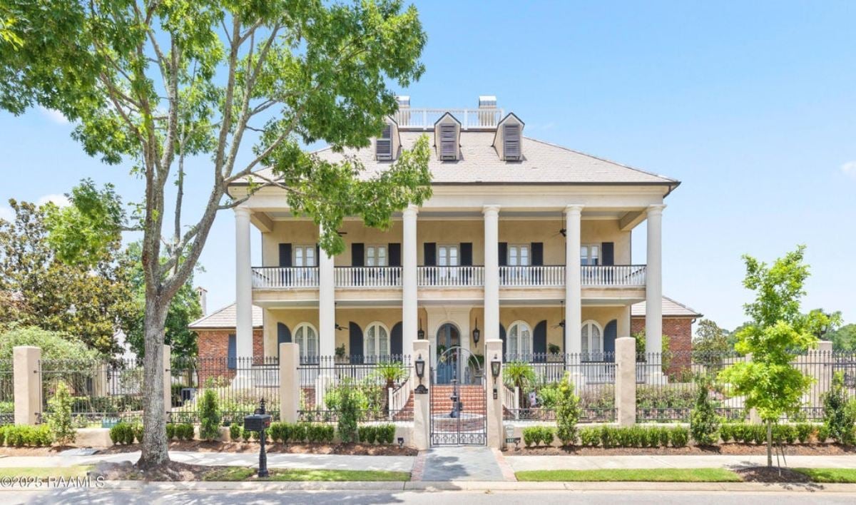 8,547 Sq. Ft. Mansion in Lafayette, LA ($5,500,000)