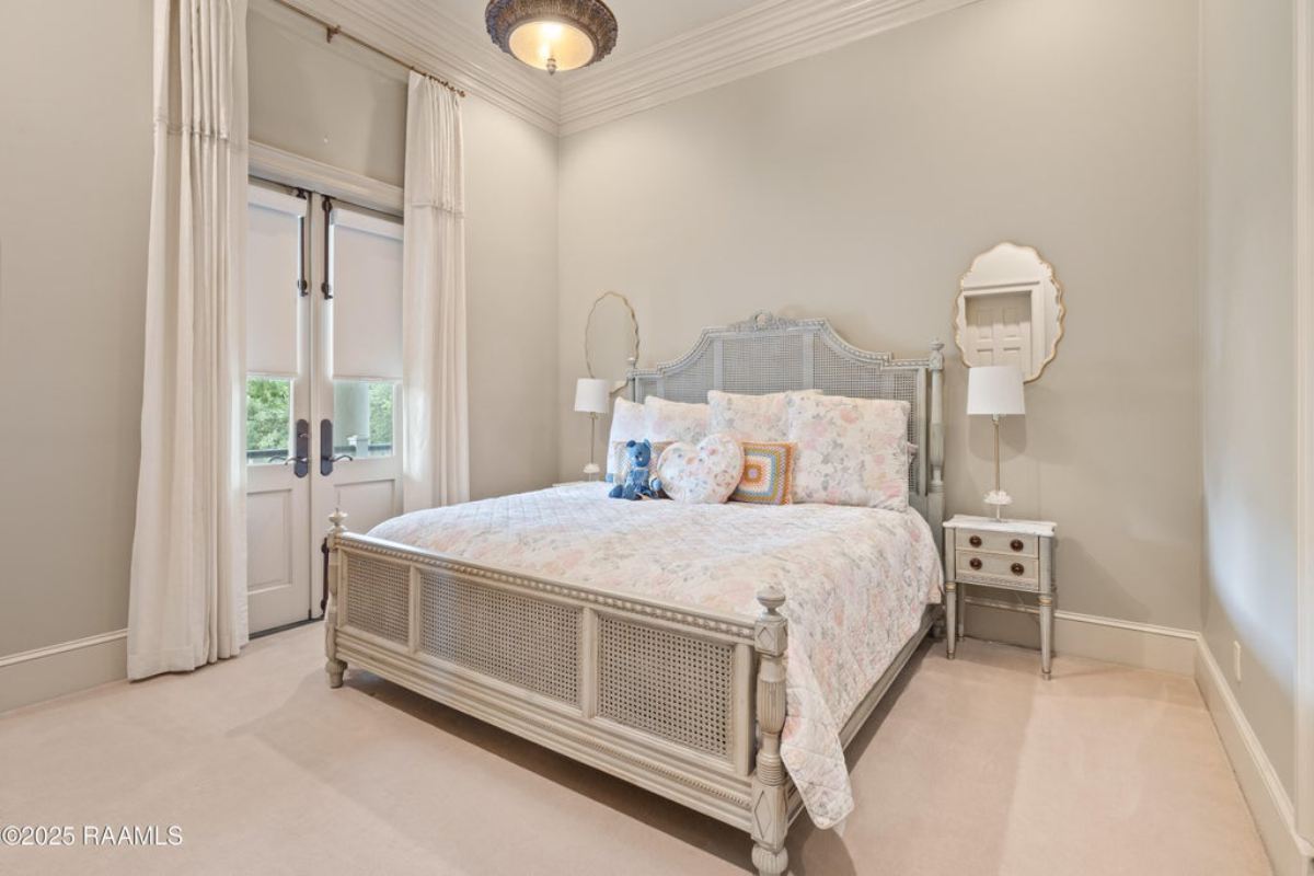 8,547 Sq. Ft. Mansion in Lafayette, LA ($5,500,000)
