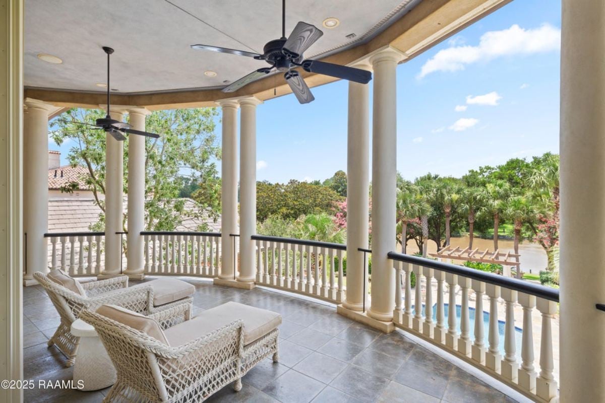 8,547 Sq. Ft. Mansion in Lafayette, LA ($5,500,000)