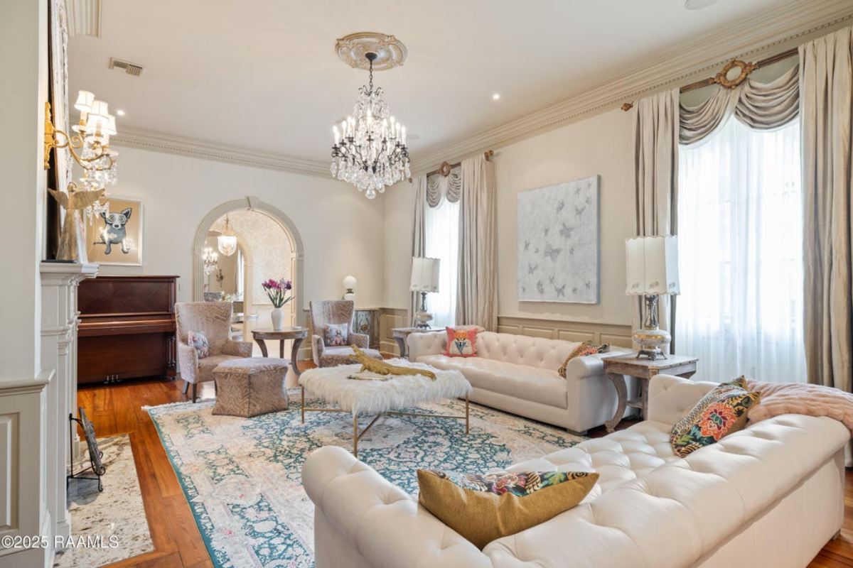 8,547 Sq. Ft. Mansion in Lafayette, LA ($5,500,000)