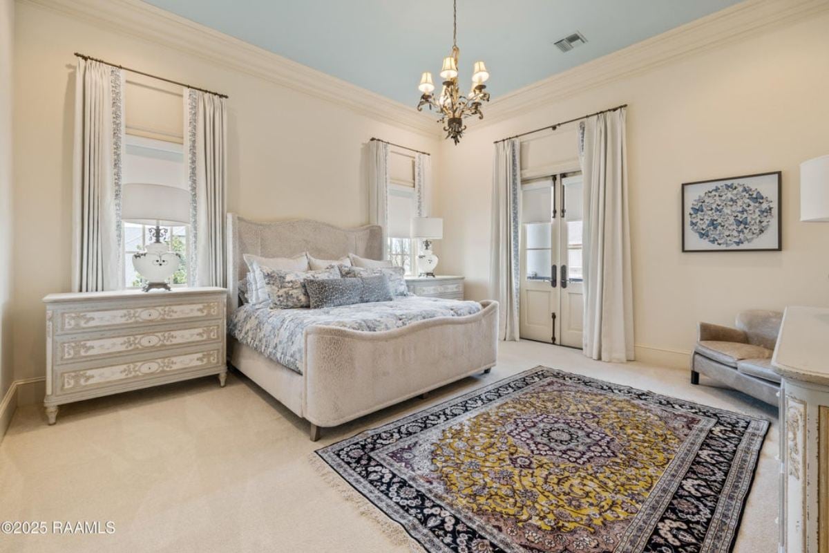 8,547 Sq. Ft. Mansion in Lafayette, LA ($5,500,000)