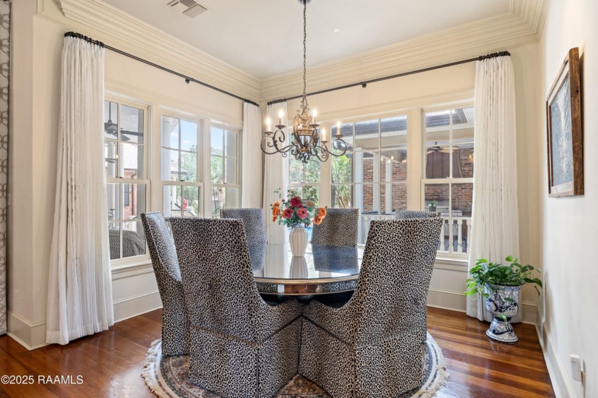 8,547 Sq. Ft. Mansion in Lafayette, LA ($5,500,000)