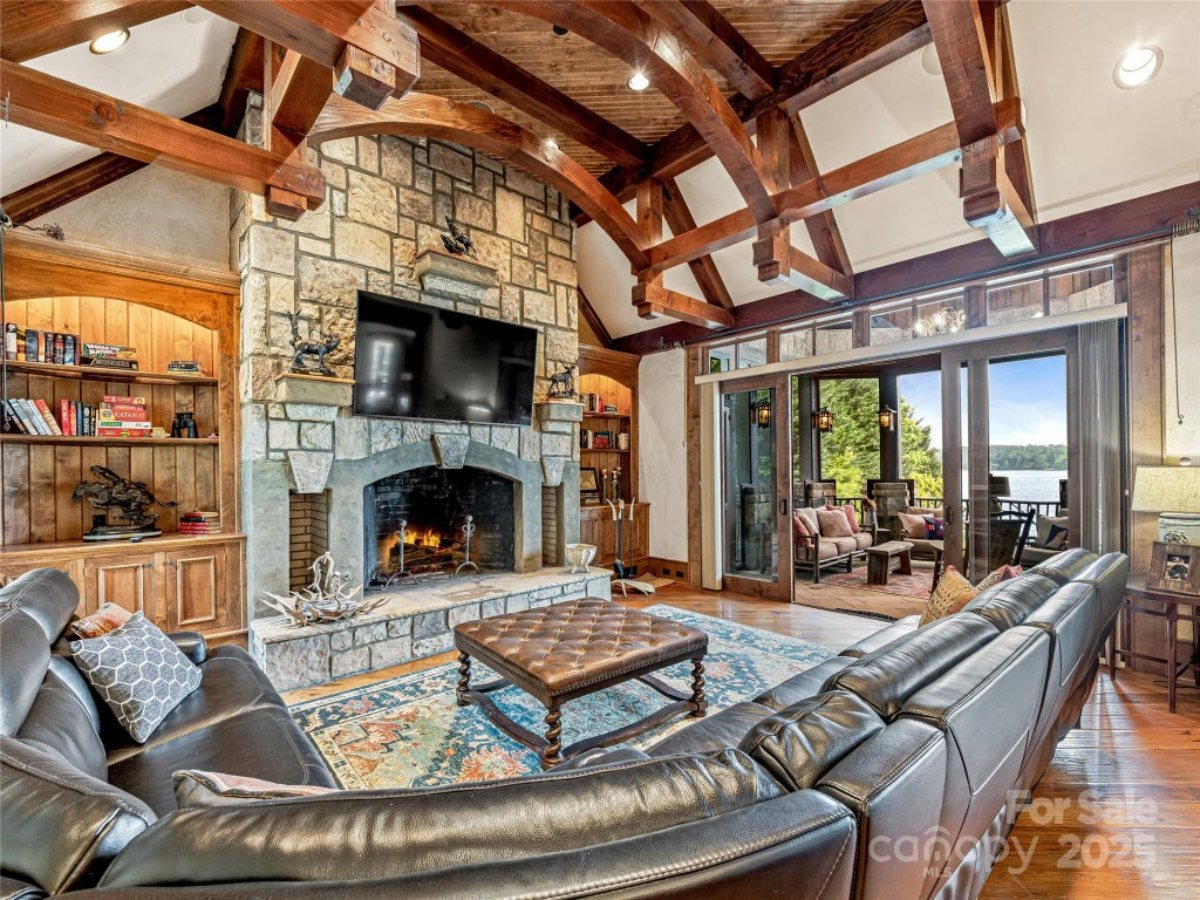 11,273 Sq. Ft. Mansion in Lake Toxaway, NC ($10,250,000)