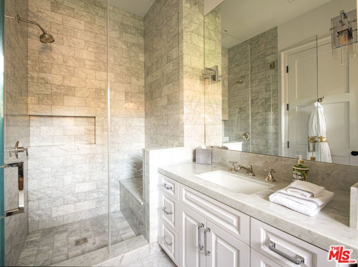 12,914 Sq. Ft. Mansion in Los Angeles, CA ($29,998,800)