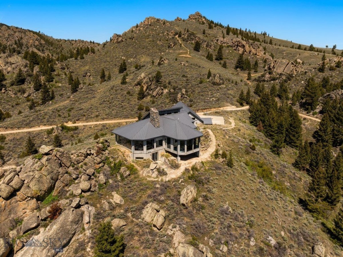 8,259 Sq. Ft. Mansion in McAllister, MT ($7,250,000)