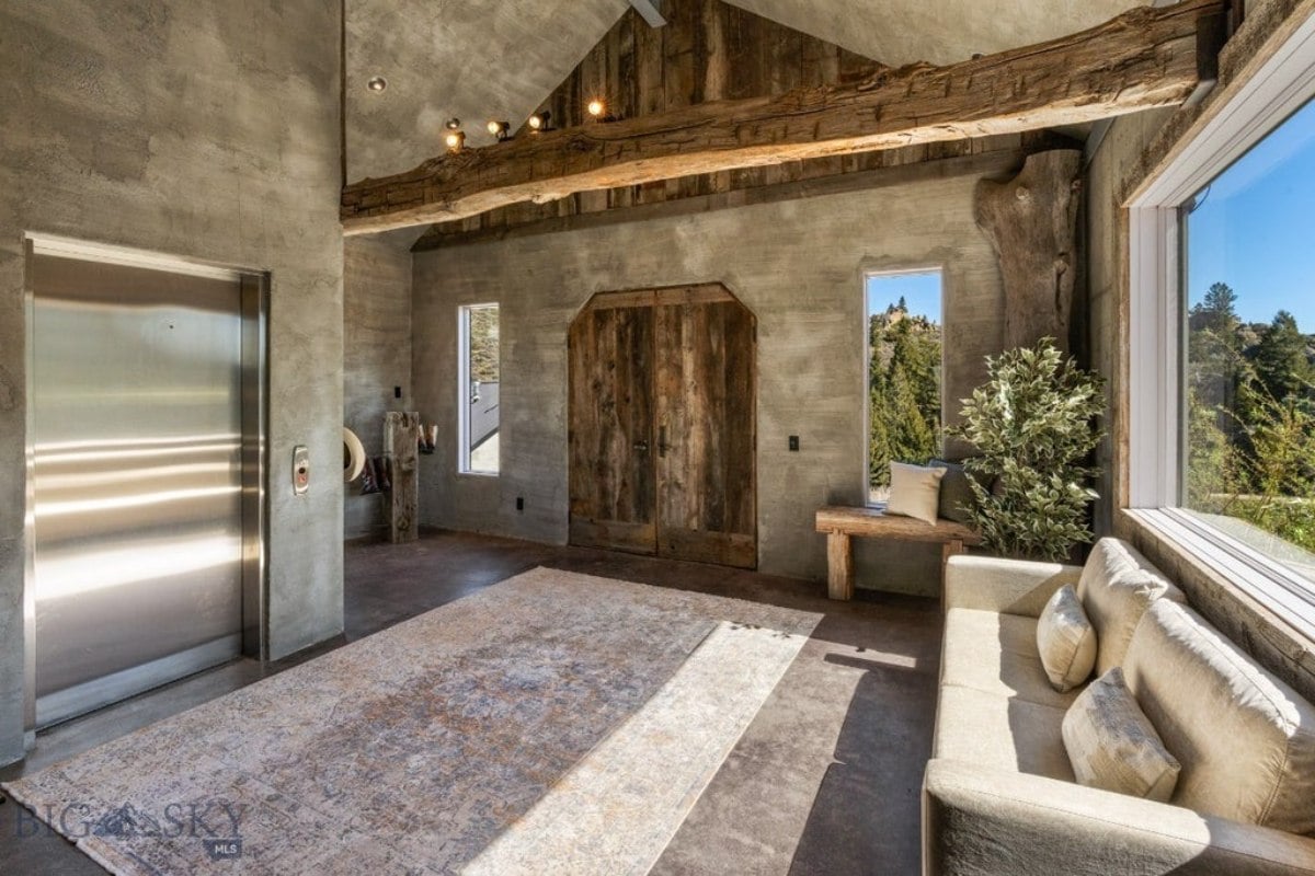 8,259 Sq. Ft. Mansion in McAllister, MT ($7,250,000)