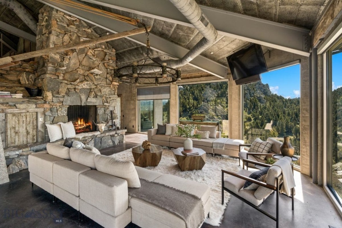 8,259 Sq. Ft. Mansion in McAllister, MT ($7,250,000)