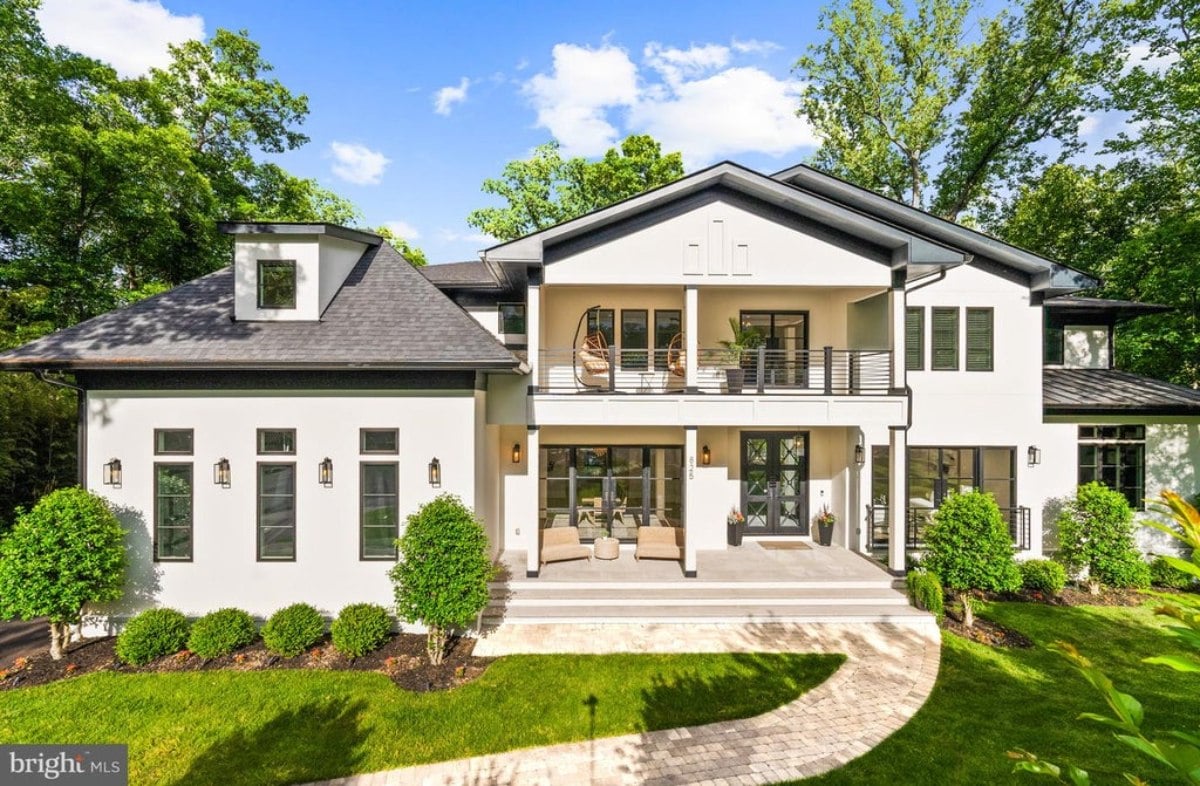 11,347 Sq. Ft. Mansion in McLean, VA ($7,950,000)