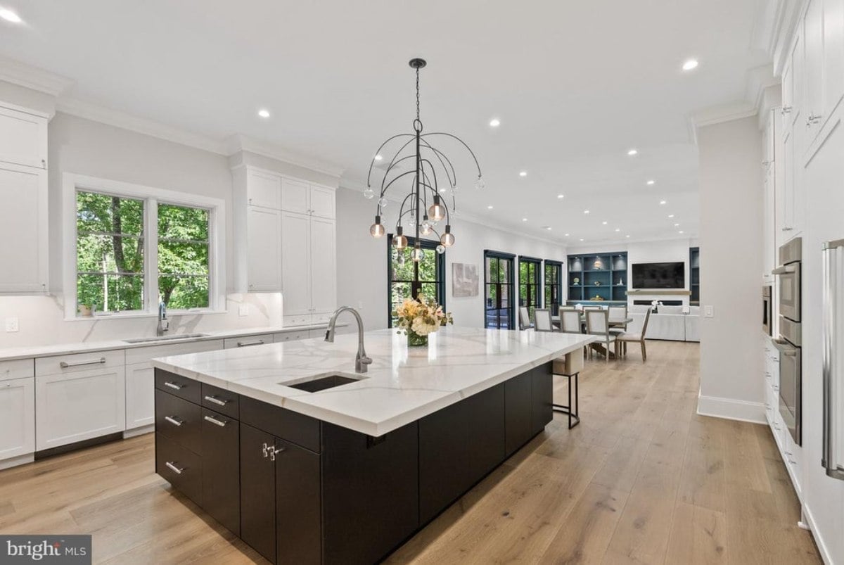 11,347 Sq. Ft. Mansion in McLean, VA ($7,950,000)