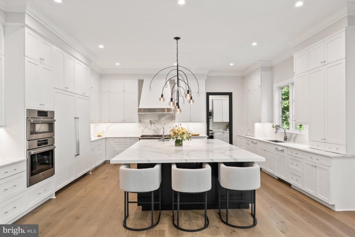 11,347 Sq. Ft. Mansion in McLean, VA ($7,950,000)