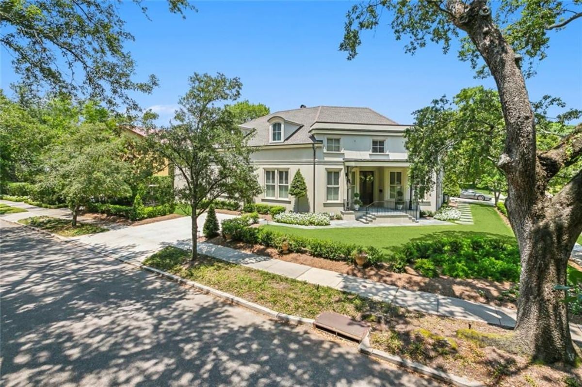 8,580 Sq. Ft. Mansion in Metairie, LA ($3,450,000)