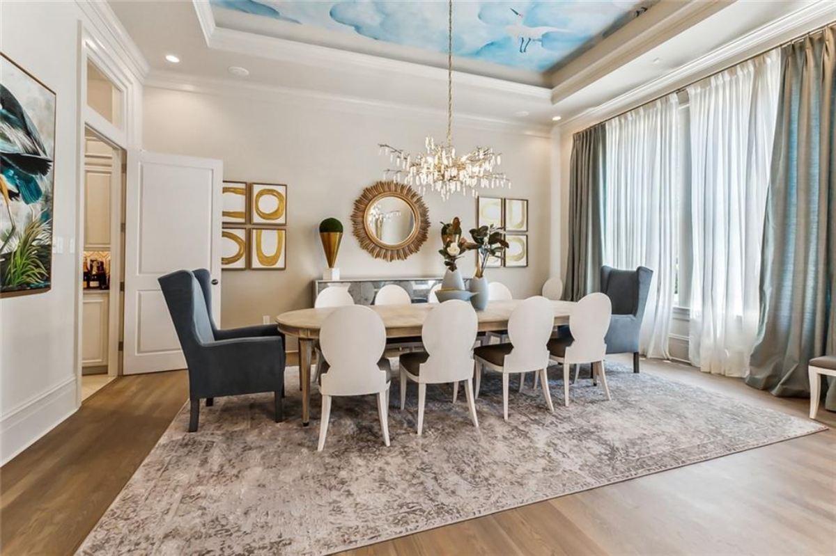 8,580 Sq. Ft. Mansion in Metairie, LA ($3,450,000)