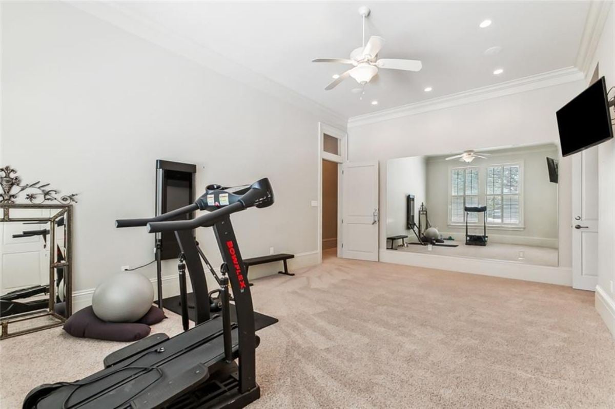 8,580 Sq. Ft. Mansion in Metairie, LA ($3,450,000)