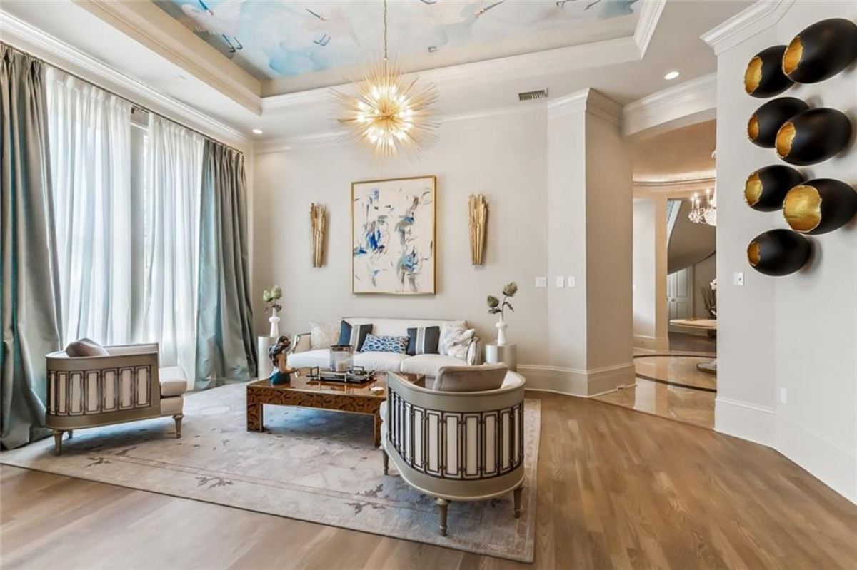 8,580 Sq. Ft. Mansion in Metairie, LA ($3,450,000)