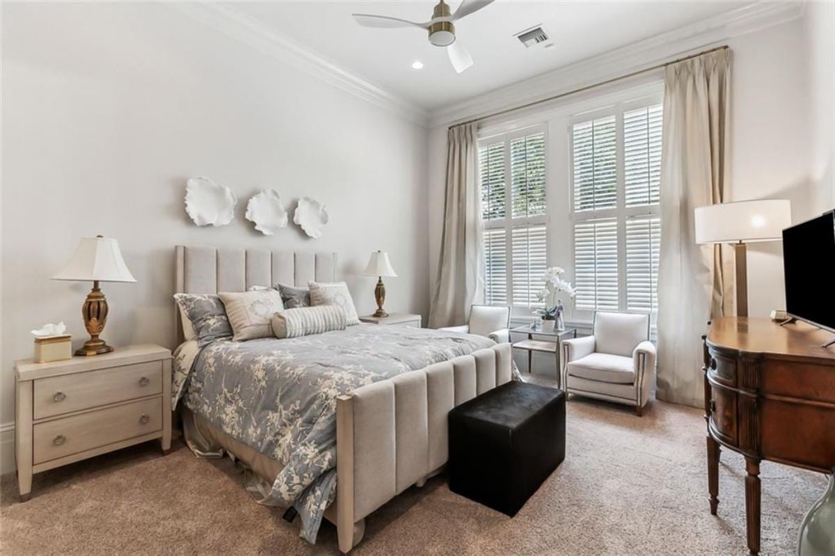 8,580 Sq. Ft. Mansion in Metairie, LA ($3,450,000)