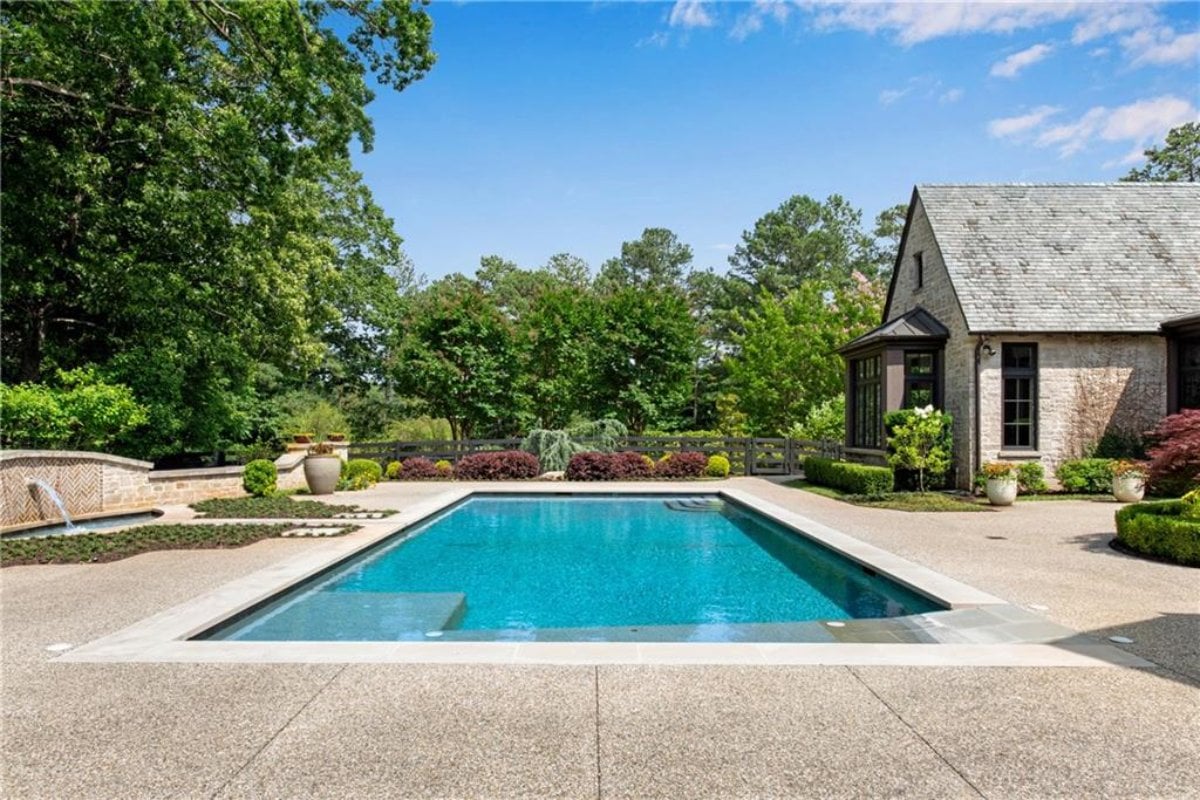9,952 Sq. Ft. Mansion in Milton, GA ($8,000,000)