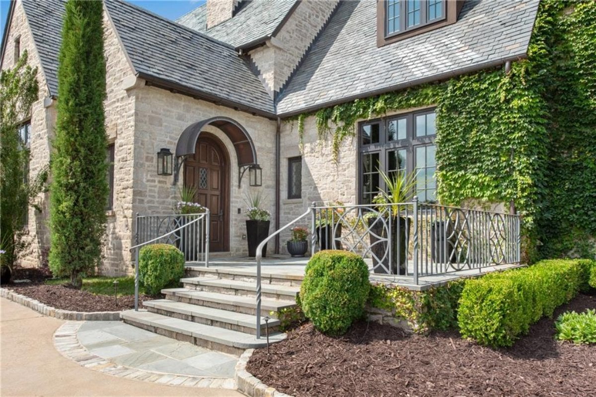 9,952 Sq. Ft. Mansion in Milton, GA ($8,000,000)