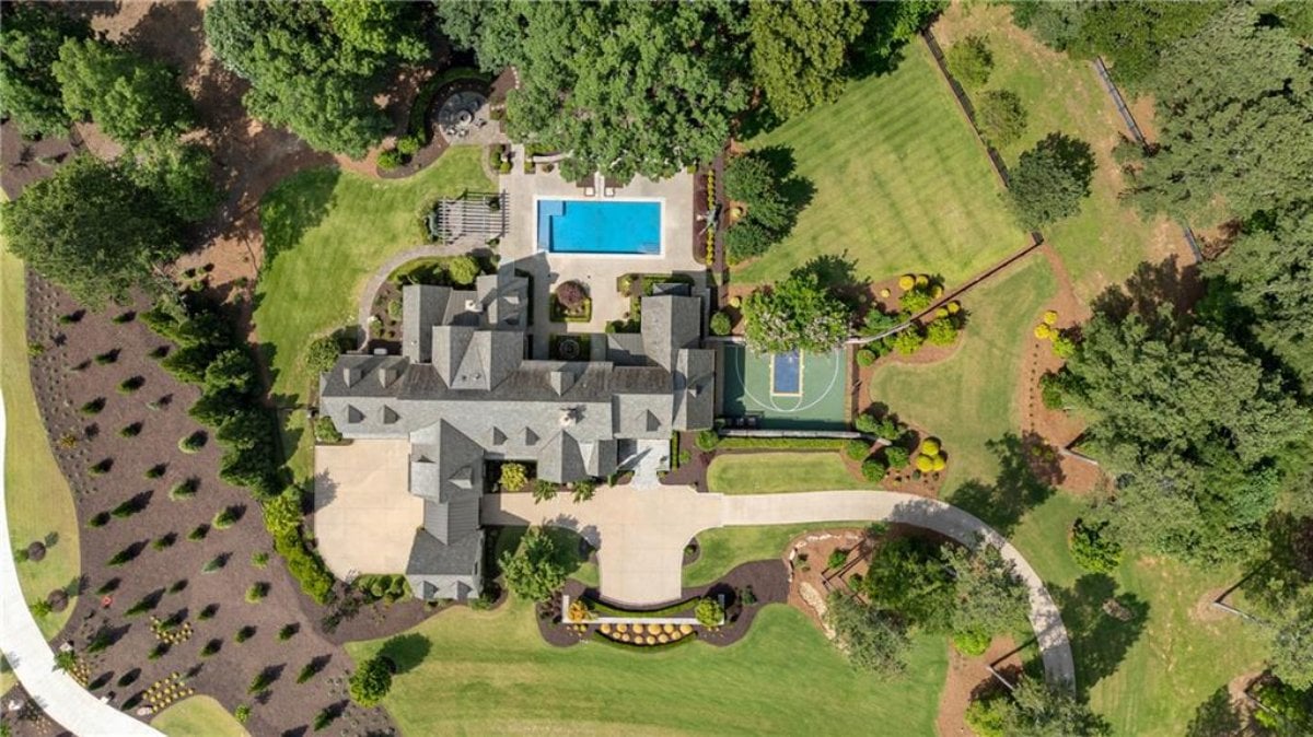 9,952 Sq. Ft. Mansion in Milton, GA ($8,000,000)