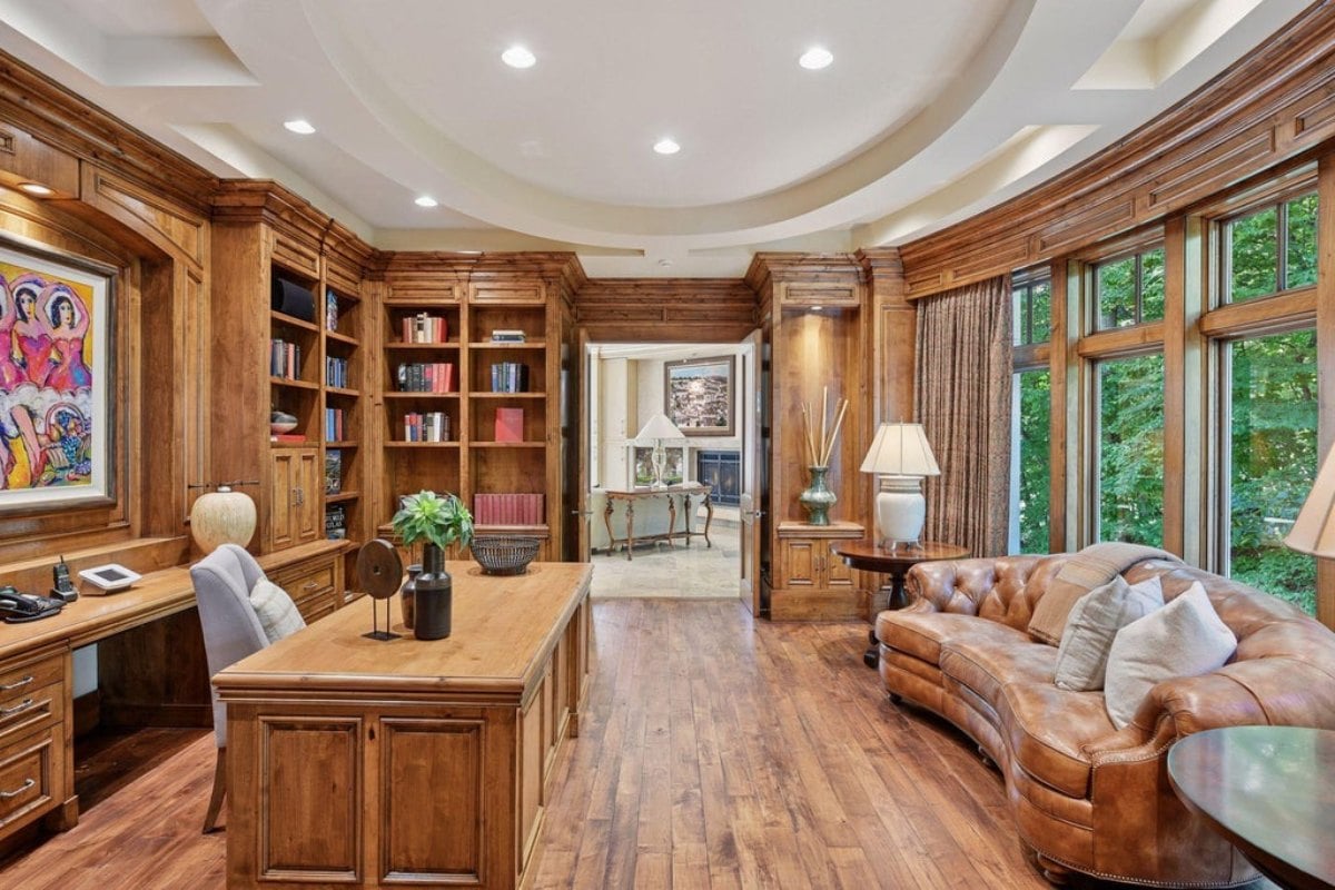 10,614 Sq. Ft. Mansion in Minnetonka, MN ($5,000,000)