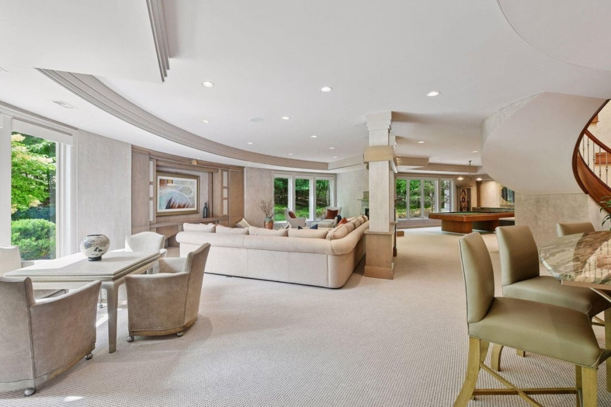 10,614 Sq. Ft. Mansion in Minnetonka, MN ($5,000,000)
