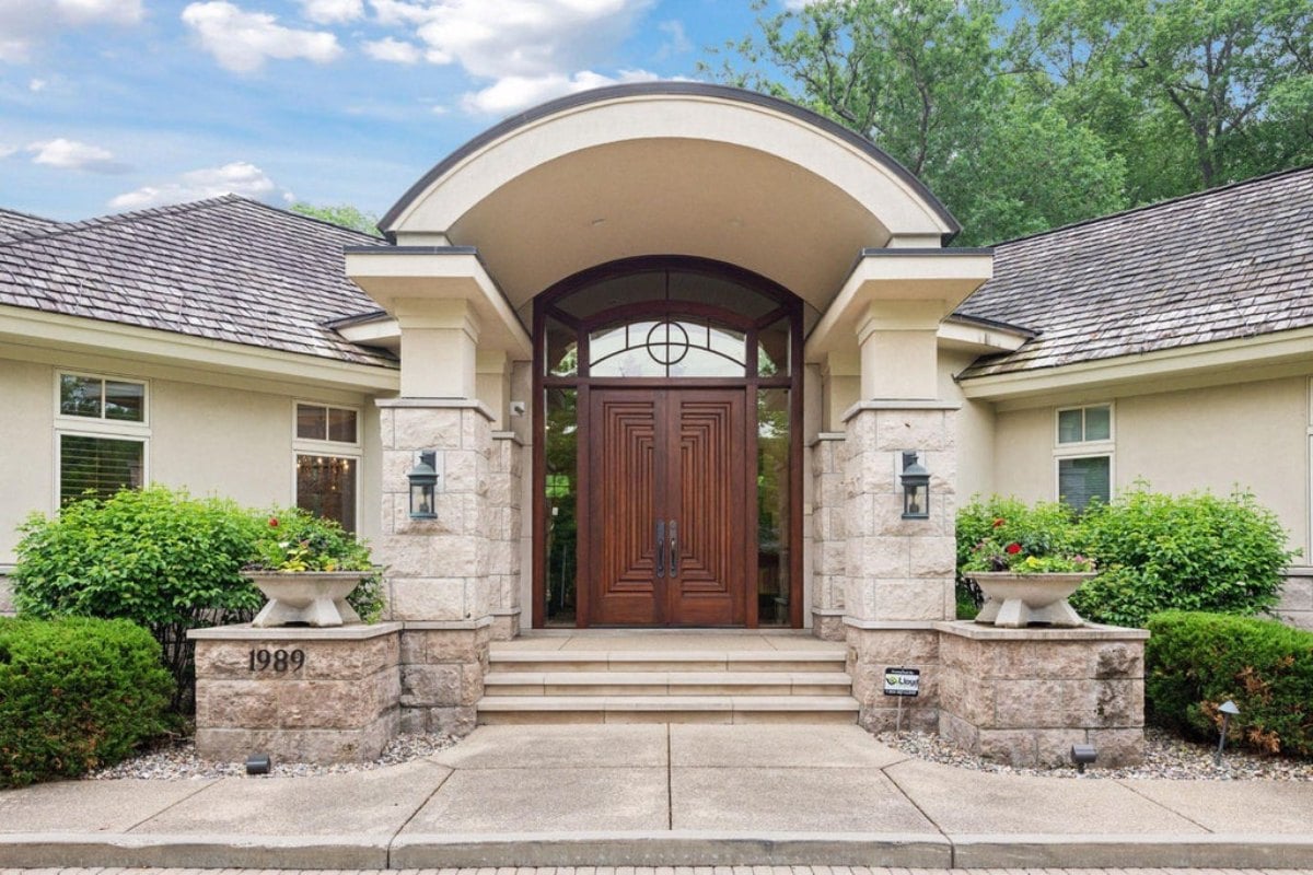 10,614 Sq. Ft. Mansion in Minnetonka, MN ($5,000,000)