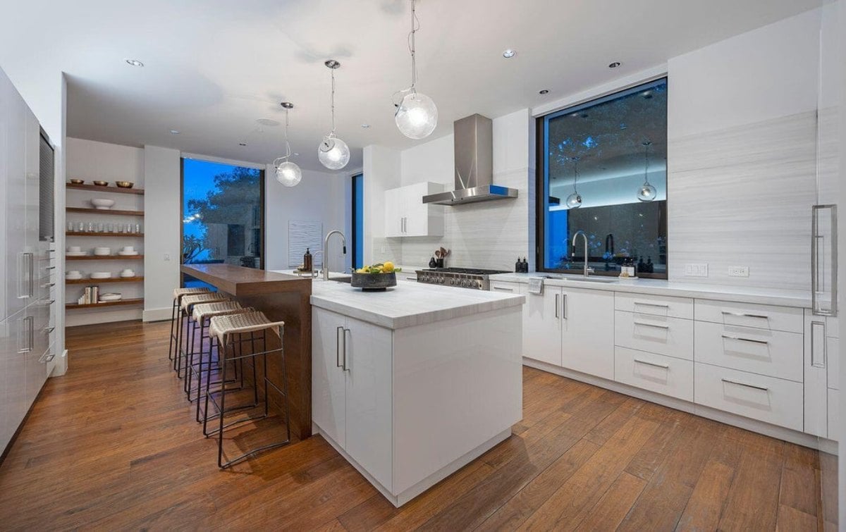 7,518 Sq. Ft. Mansion in Montecito, CA ($29,500,000)